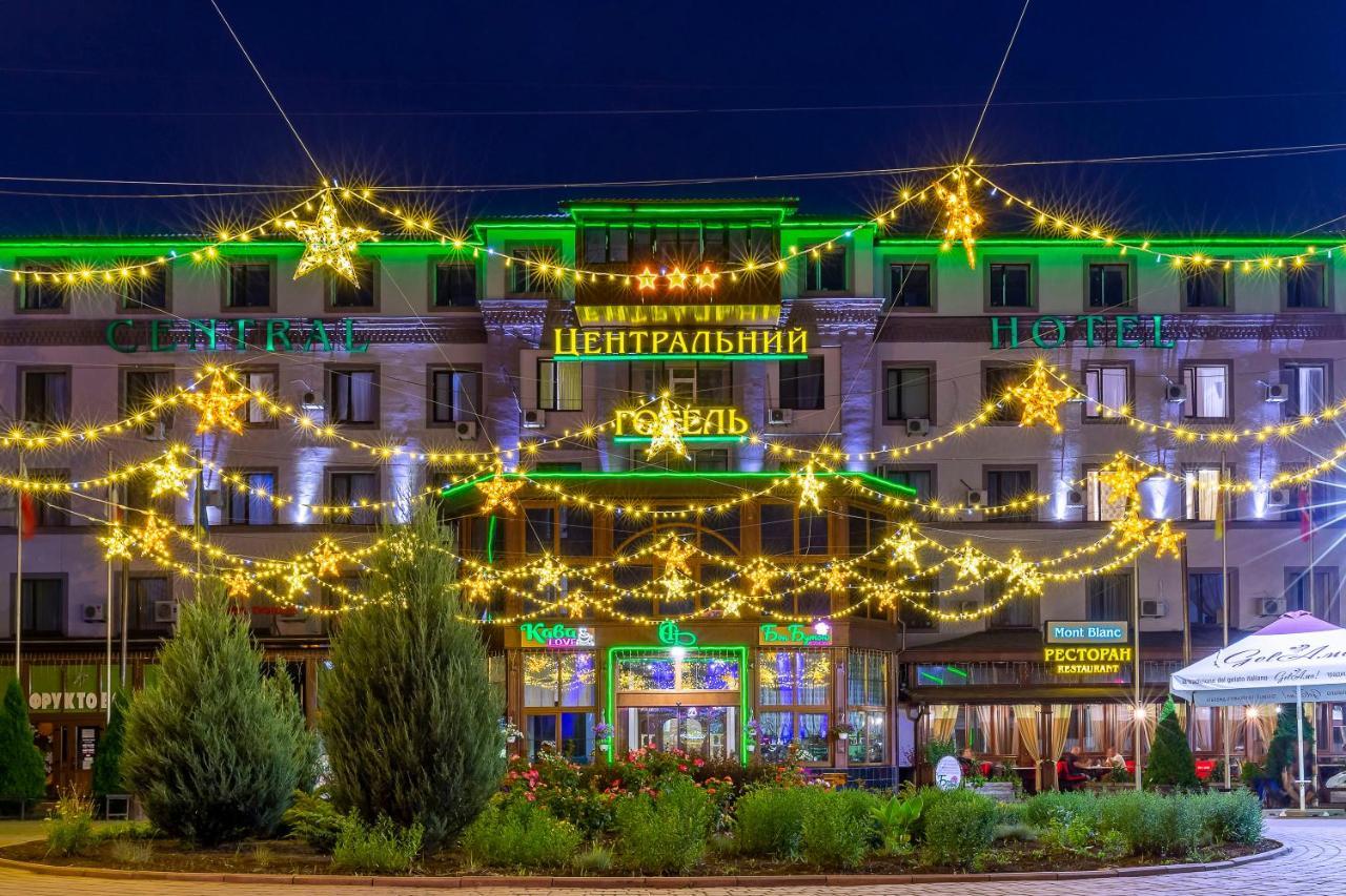 Centralny Hotel Krivoy Rog Exterior foto